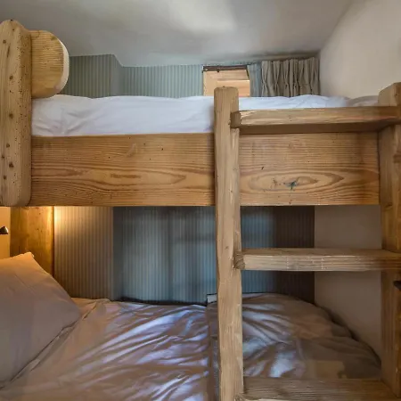 Appartement Moderne A Courchevel 1850, Proche Des Pistes, Pour 6 Personnes - Fr-1-564-45 Apartment *